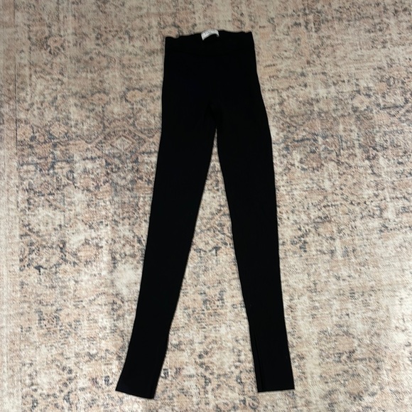 Babaton Ribbed Leggings - Picture 1 of 3